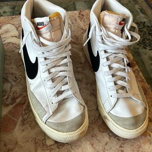 Men’s size 11 Nike Blazers